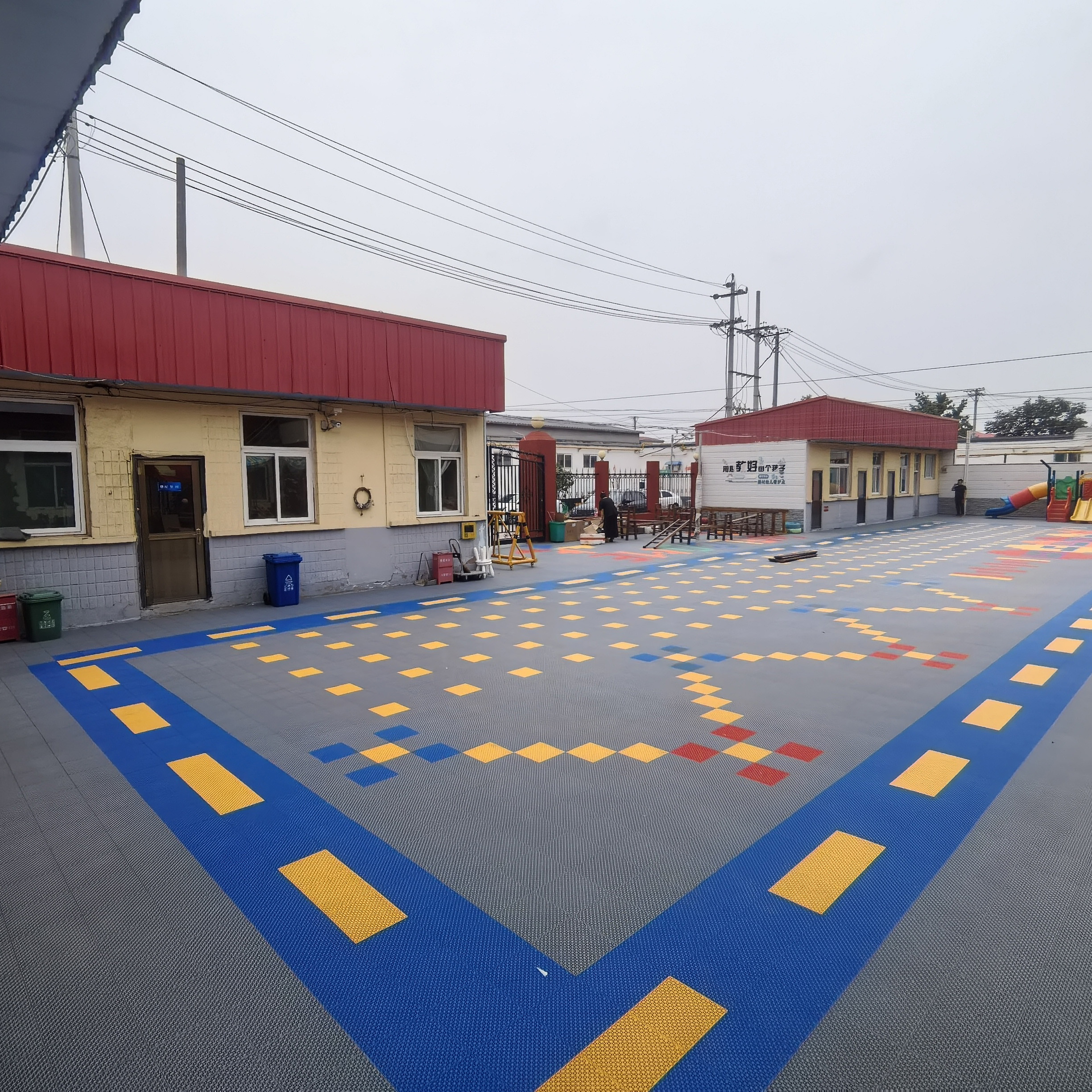 PP Plastic Custom Logo Outdoor - đánh giá và giá Outdoor Sport Floor Tiles