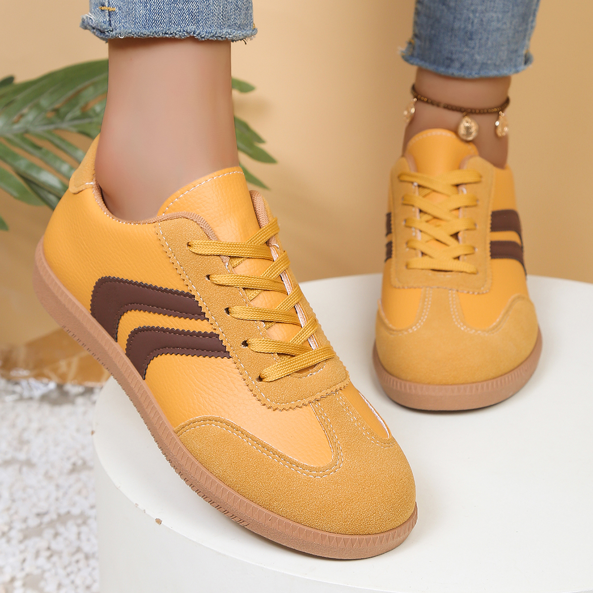 Fashionable Yellow Women's Cas - đánh giá và giá Outdoor Sports Shoes